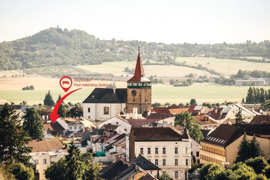 Apartman Pod Valdickou Branou Jicin Bagian luar foto